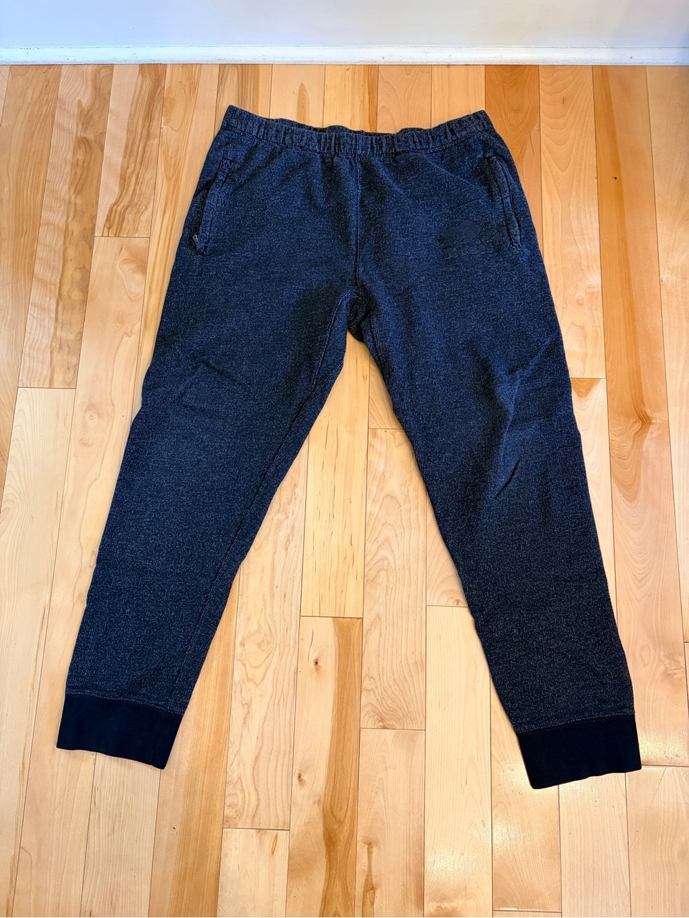 Roots joggers in black pepper size medium - Picture 1 of 4